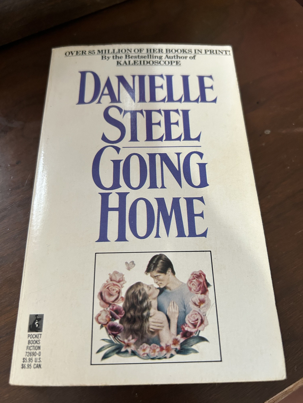 Going Home by Danielle Steel Paperback Book